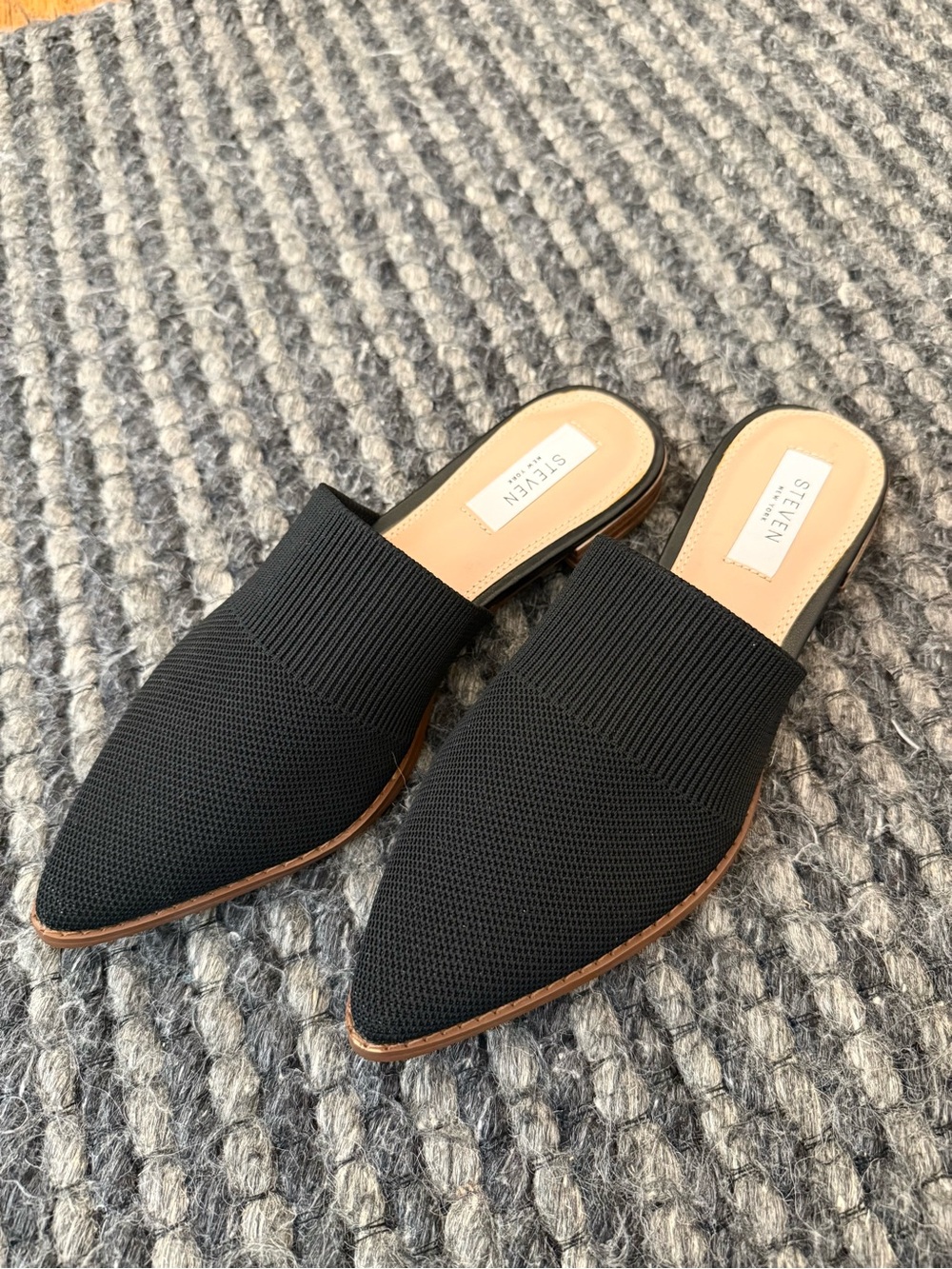 Steve Madden Steven New York Women's Black Slip-On Flats Mules Size 8